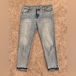 Old Navy Light Blue Ankle Jeans